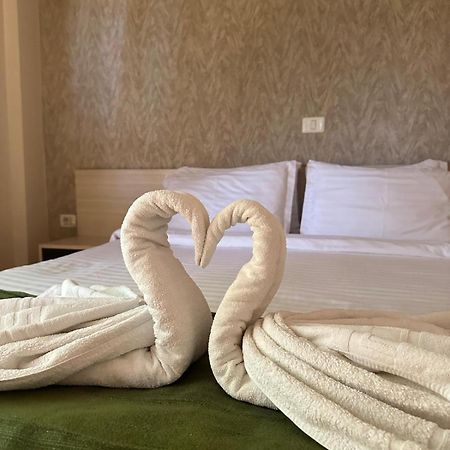Hotel Davos Deva Esterno foto