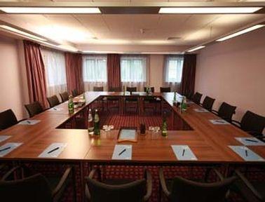 Hotel Davos Deva Esterno foto